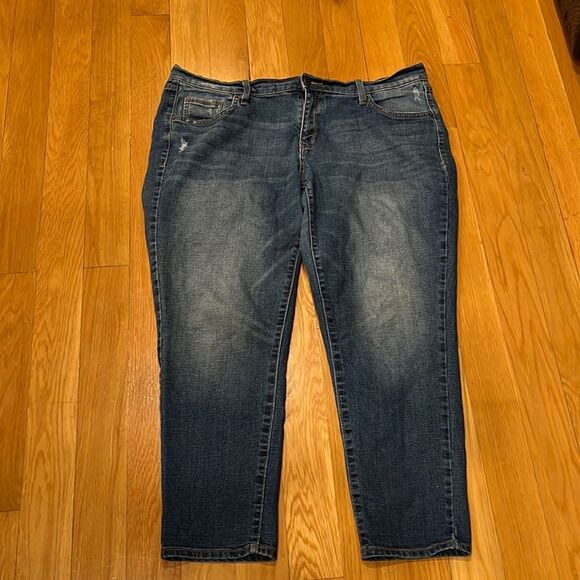 𝅺OLD navy boyfriend jeans size 16. - Picture 1 of 9